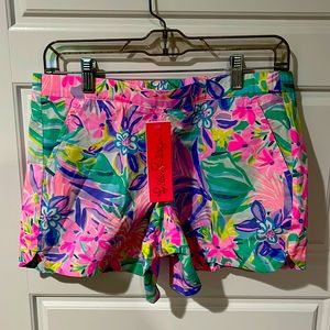 NWT Lilly Pulitzer Ocean View Short It Was All A Dream